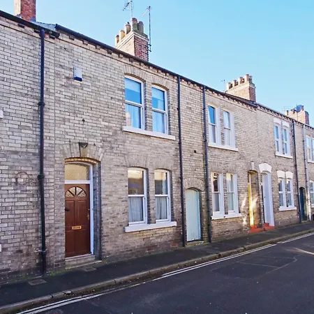 59 Moss - Close To The Centre York