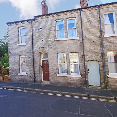 59 Moss - Close To The Centre Tatil Evi