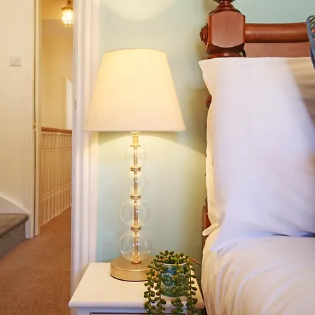 59 Moss - Close To The Centre Tatil Evi