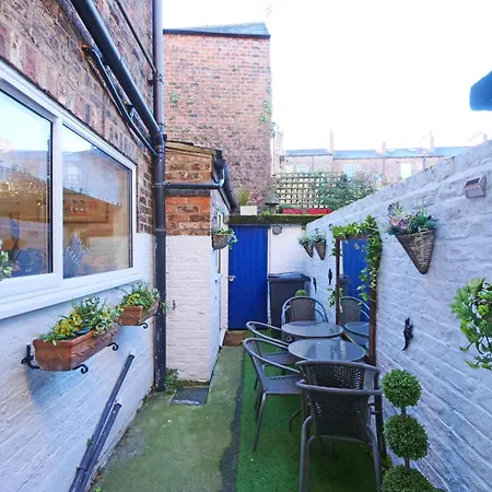 59 Moss - Close To The Centre * York