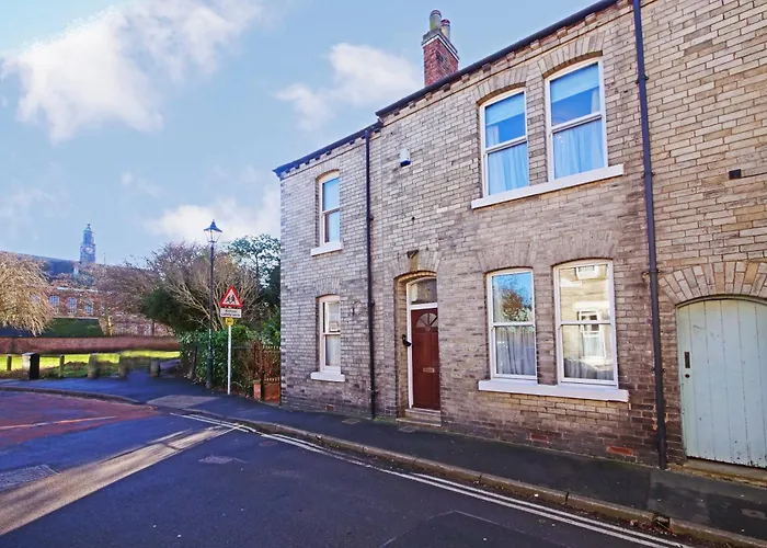 59 Moss - Close To The Centre * York