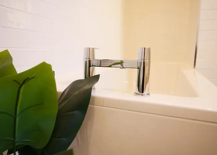 59 Moss - Close To The Centre * York